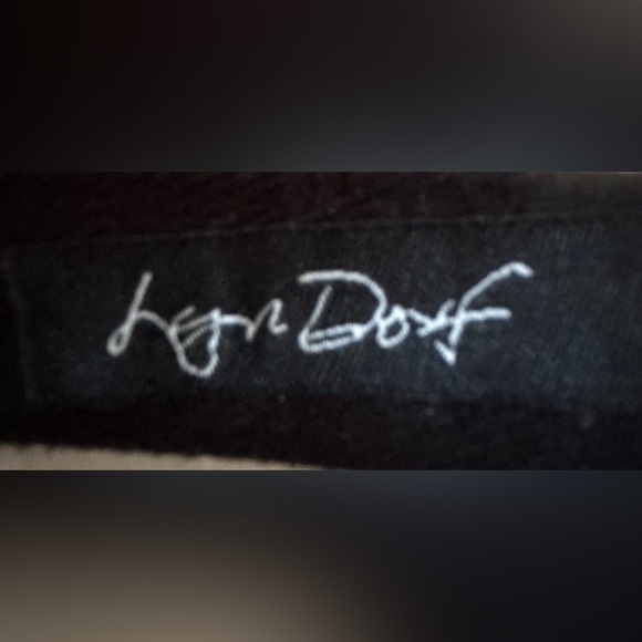 Lyn Dorf | ladies Nurse adjustable embellished sunvisor. - Picture 6 of 10